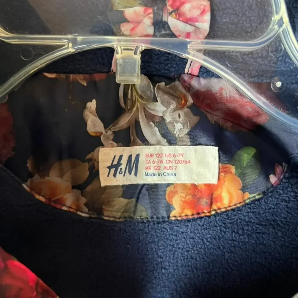H&M Kids Floral Sleeveless Puffer Vest with Detachable Hood Size 6-7Y